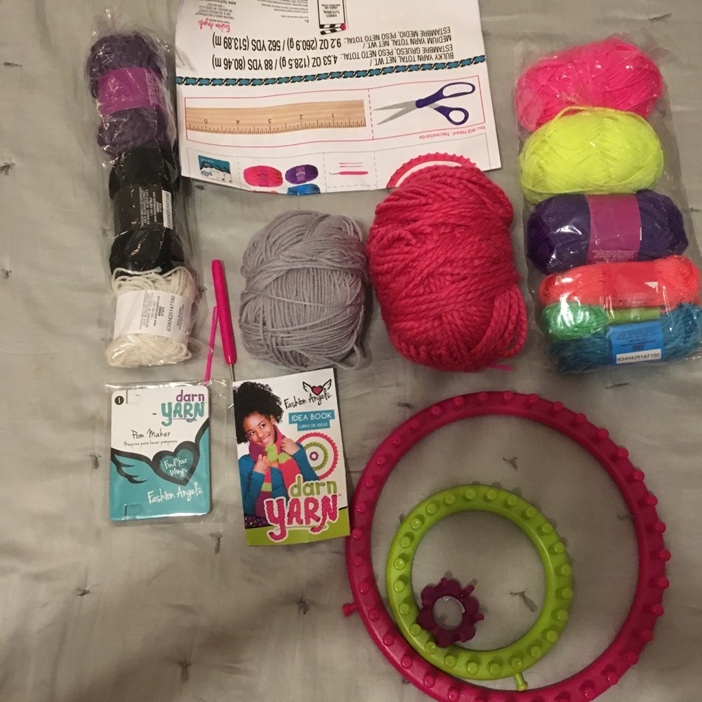 Darn yarn set